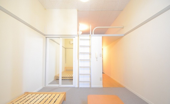 レオパレスARK壱番館