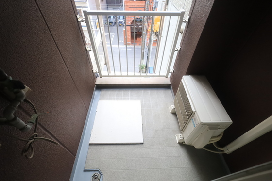 プリシアダイコウビル