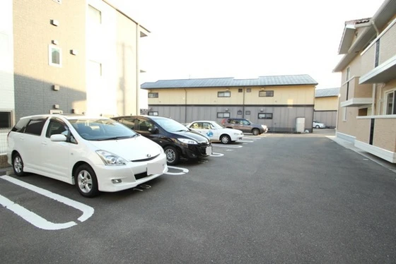 セジュール田尾 C棟