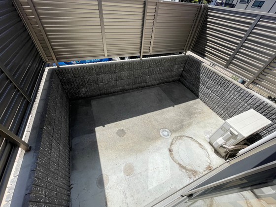 ルミナスコート