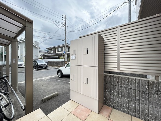 ルミナスコート