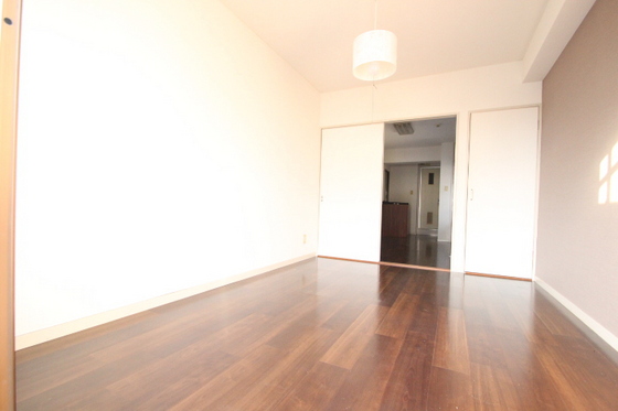 プロヴァンス平野町