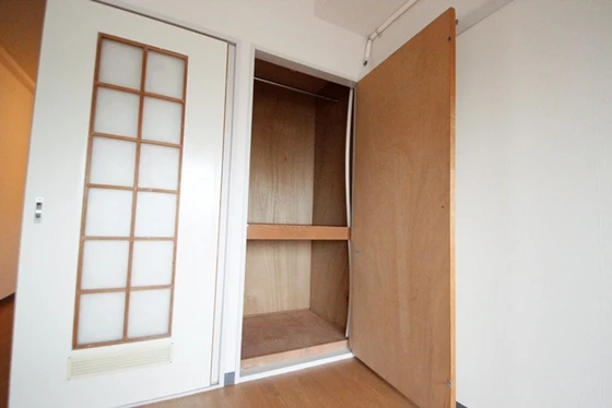 ネオデラサンテ