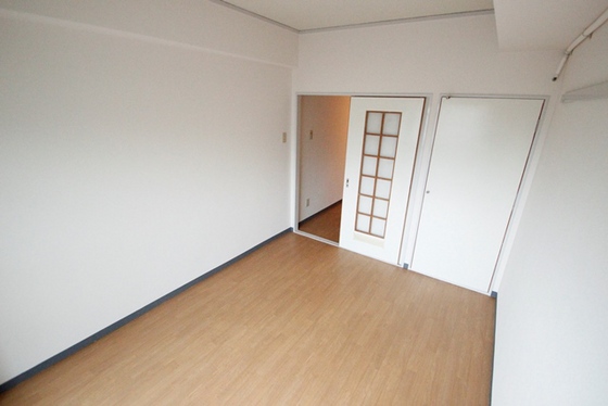 ネオデラサンテ