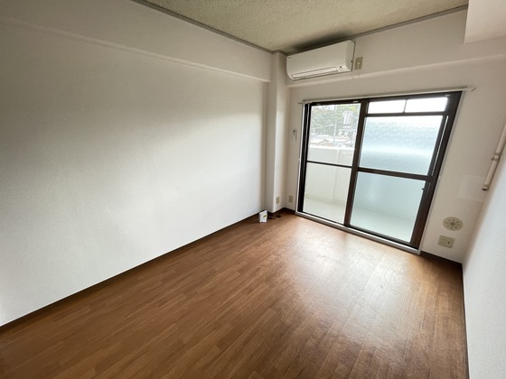 ネオデラサンテ