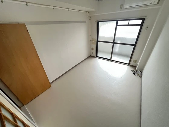 ネオデラサンテ