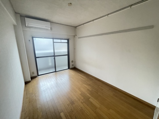 ネオデラサンテ