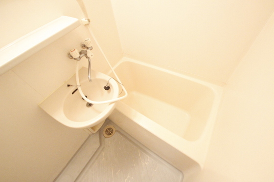 ネオデラサンテ