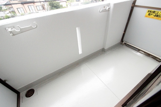 ネオデラサンテ