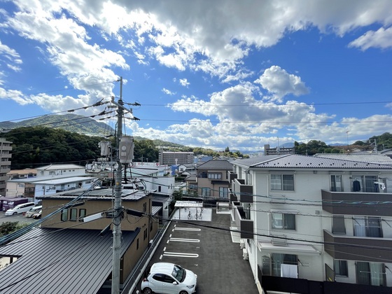 ネオデラサンテ