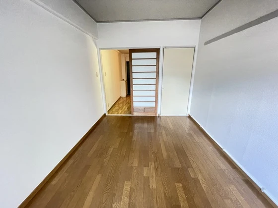 ネオデラサンテ