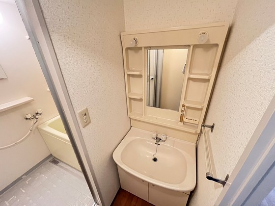 ネオデラサンテ