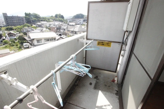 ネオデラサンテ