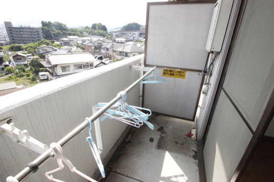 ネオデラサンテ