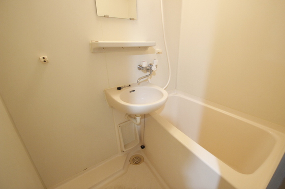 ネオデラサンテ