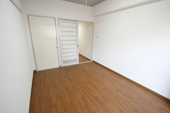 ネオデラサンテ