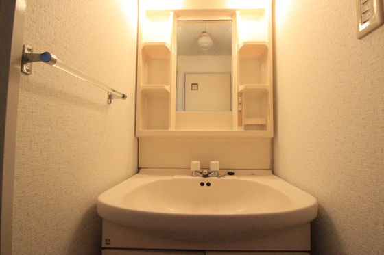 ネオデラサンテ