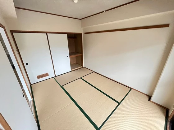 ネオデラサンテ