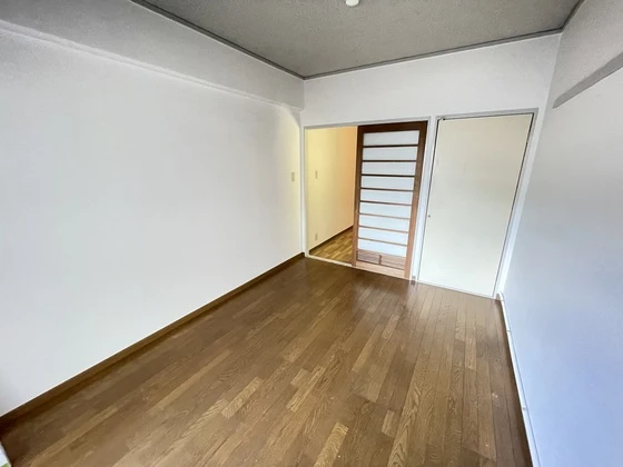 ネオデラサンテ