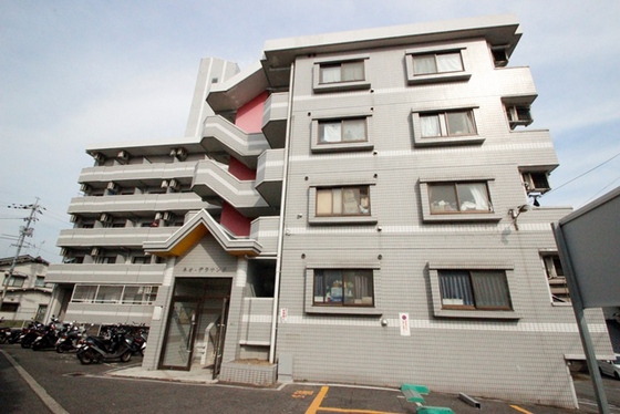 ネオデラサンテ