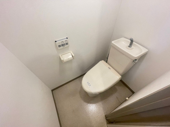 リオン・カスミ