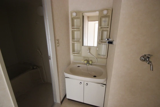 ルミエールクマダ