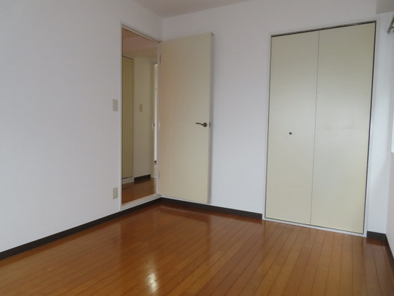 ルミエールクマダ