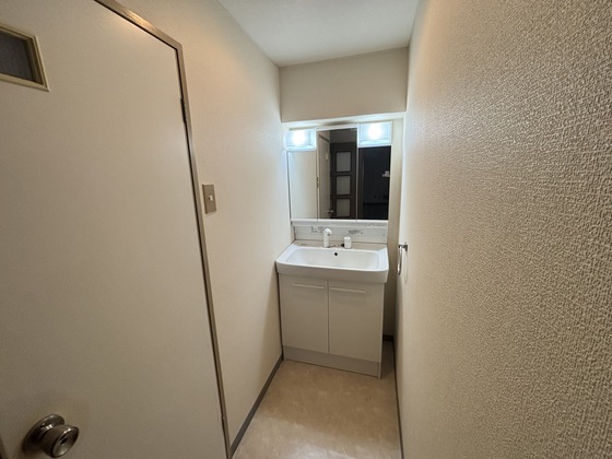 スカイアーク稲荷町