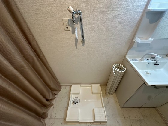 シャンボール横川