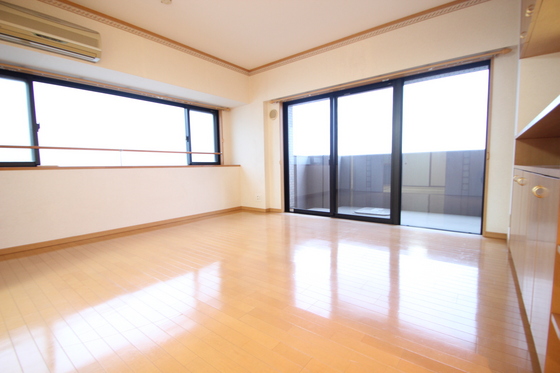 フローレンス吉島東