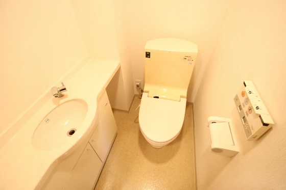 フローレンス吉島東