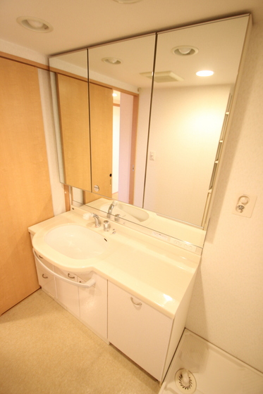 フローレンス吉島東