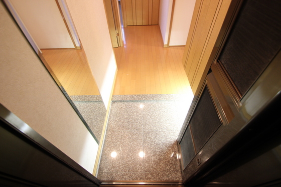 フローレンス吉島東