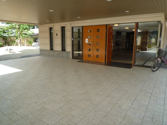 フローレンス吉島東