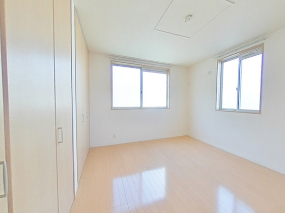 プロヌーブ・ナギサ