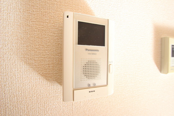 ファミール三筋 A棟