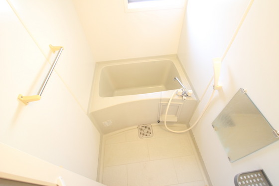 ファミール三筋 A棟