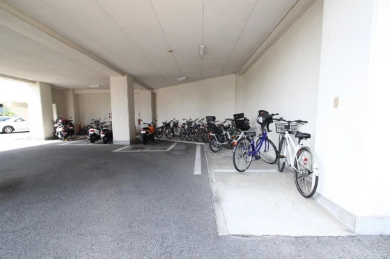 アイレスト牛田早稲田