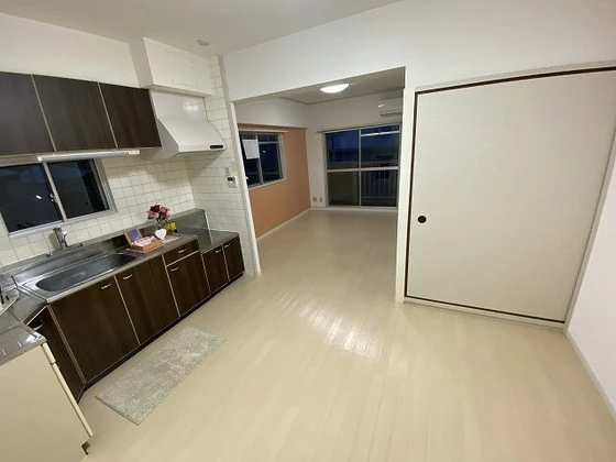 平田マンション