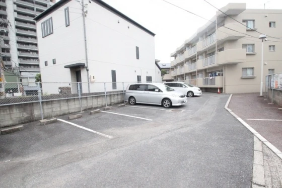 平田マンション