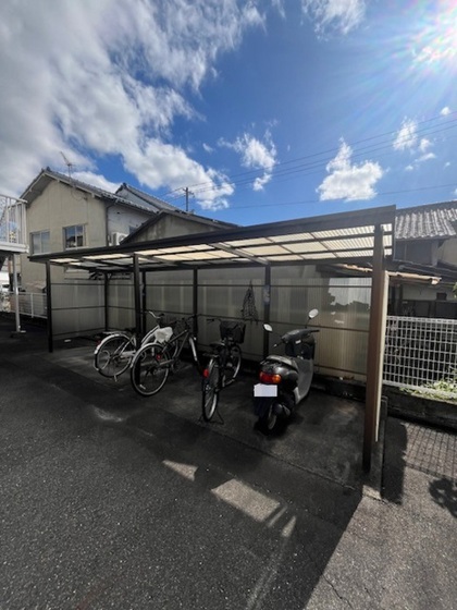 プレジール倉本 A棟