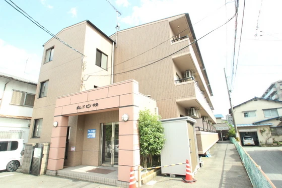 ポム・ド・ピン中央