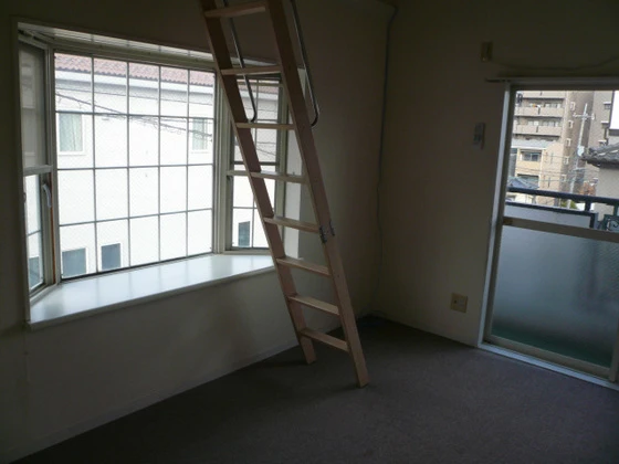 グランツ安芸長束(旧:レオパレス安芸長束)