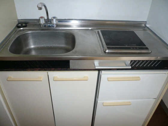 グランツ安芸長束(旧:レオパレス安芸長束)