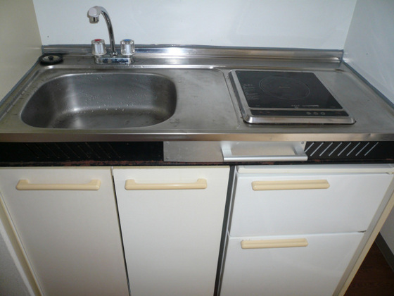 グランツ安芸長束(旧:レオパレス安芸長束)