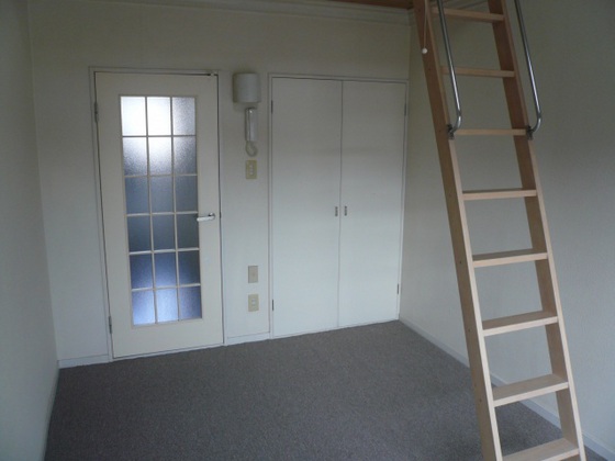 グランツ安芸長束(旧:レオパレス安芸長束)