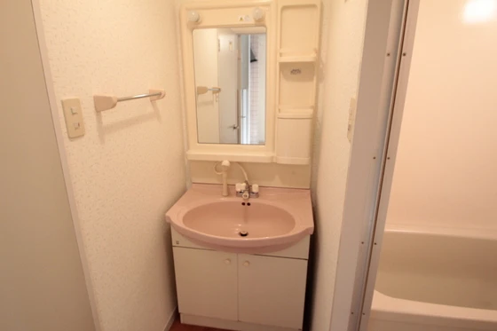 リマーカーブル己斐