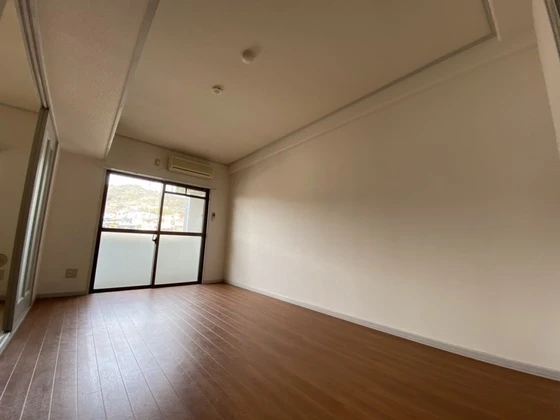 リマーカーブル己斐