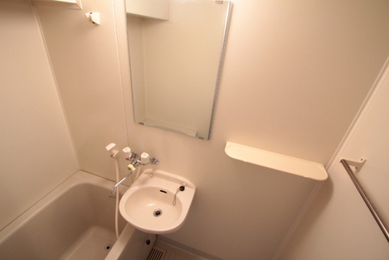 リマーカーブル己斐