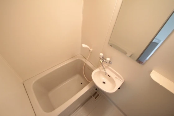 リマーカーブル己斐